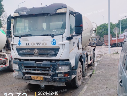 徐工G4806E攪拌車