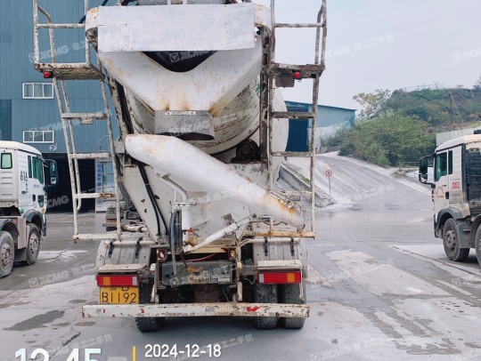 徐工G4806E攪拌車