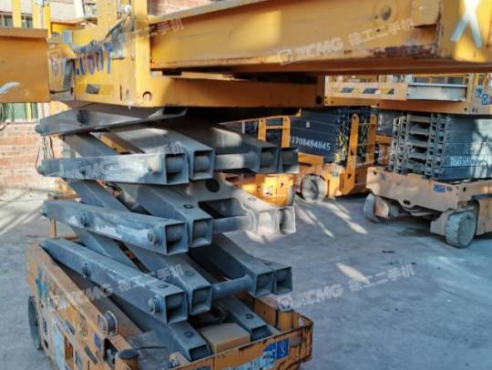 徐工GTJZ0607剪叉式高空作业平台