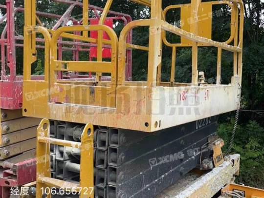 徐工GTJZ1212剪叉式高空作业平台