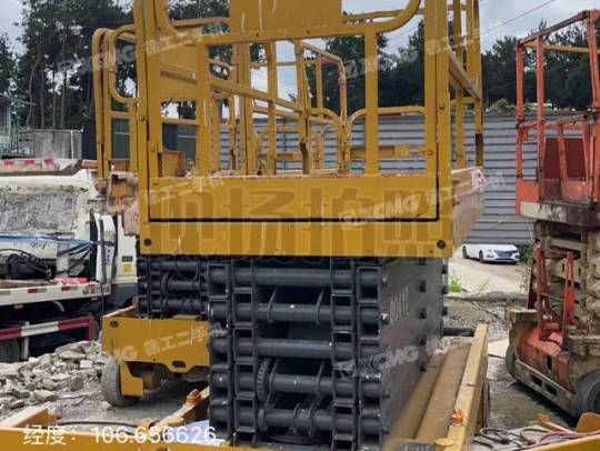 徐工GTJZ1212剪叉式高空作业平台