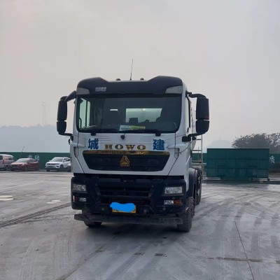 徐工G4806E搅拌车