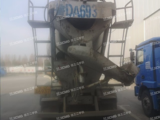 徐工G4806E攪拌車