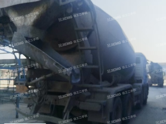 徐工G4806E攪拌車