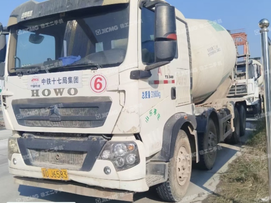 徐工G4806E攪拌車