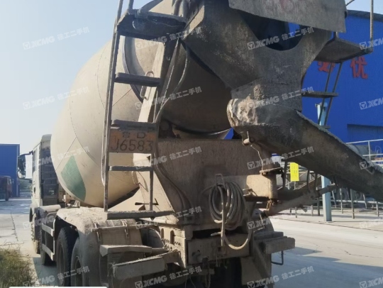 徐工G4806E攪拌車