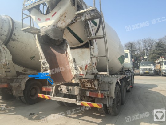 徐工G4806E搅拌车