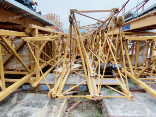 徐工XGT6010-6S1塔式起重機