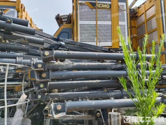 徐工SC200/200FS1塔式起重機