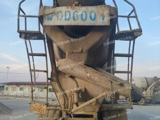 徐工G4806E攪拌車(chē)