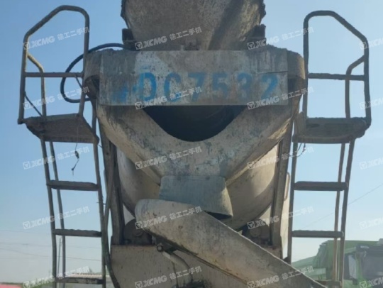 徐工G4806E攪拌車