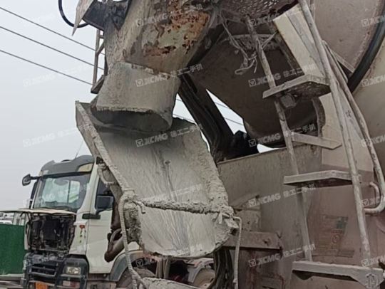 徐工G4806D攪拌車