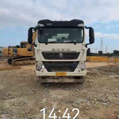徐工G4805E搅拌车