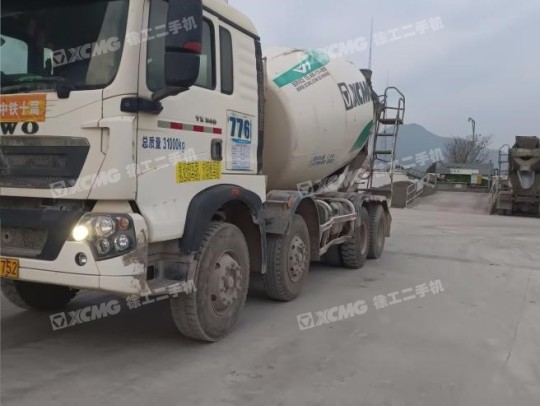 徐工G4805E搅拌车