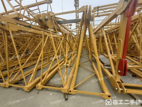 徐工XGT7026-12S1塔式起重機(jī)