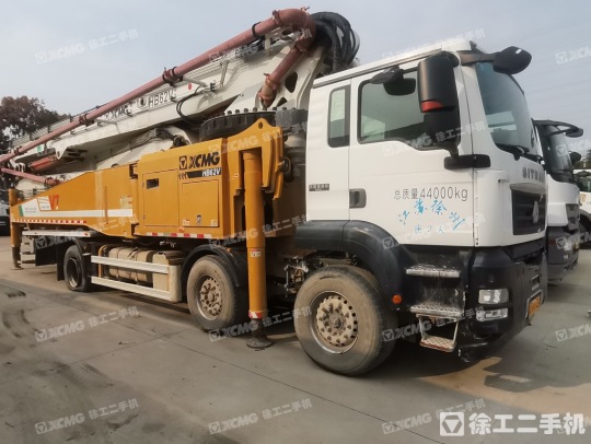 徐工HB62V泵車
