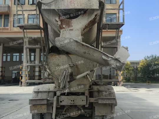 徐工G4804D攪拌車