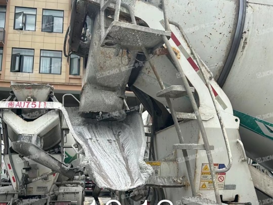 徐工G4804D攪拌車(chē)