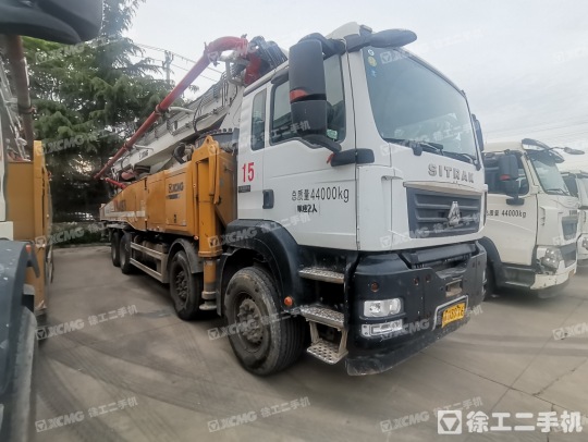 徐工HB58V泵車