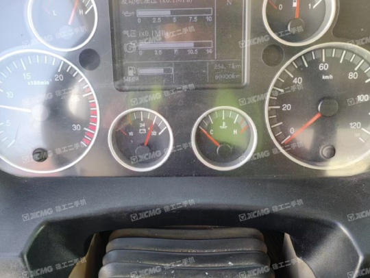 徐工G4804B攪拌車