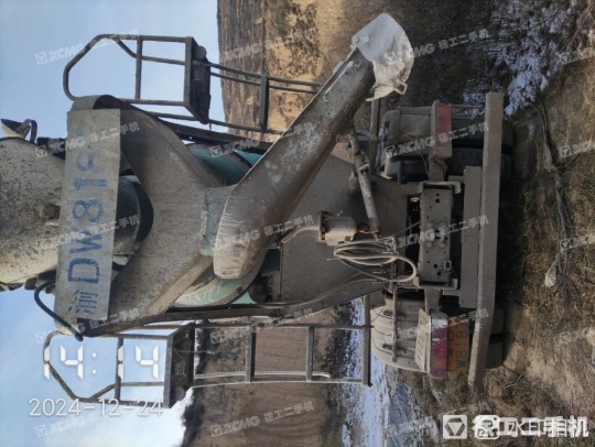 徐工G4804B攪拌車