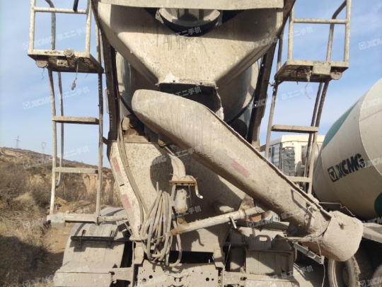 徐工G4804B攪拌車