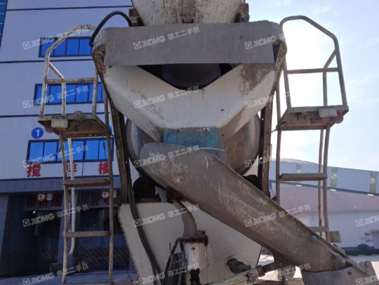 徐工G4804B攪拌車