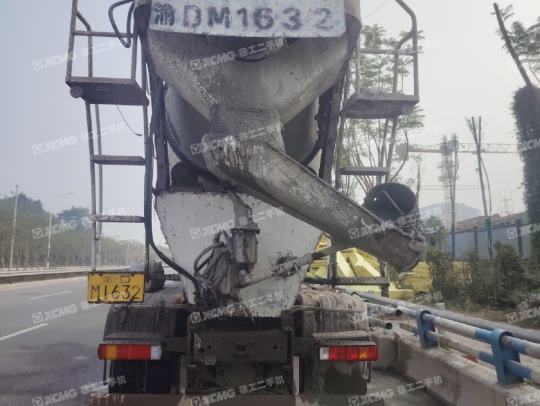 徐工G4804B攪拌車