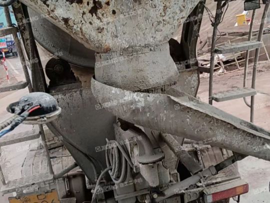 徐工G4804B搅拌车