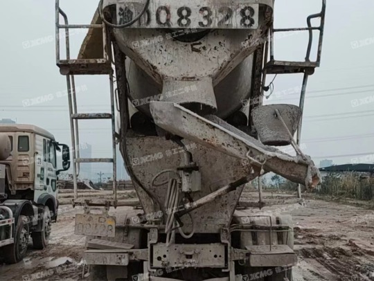 徐工G4804B攪拌車