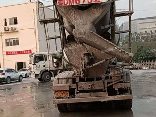 徐工G4804B攪拌車