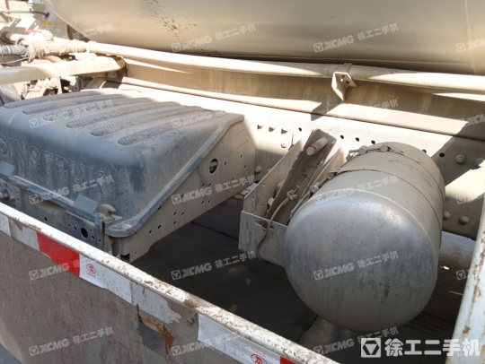 徐工G4804B攪拌車