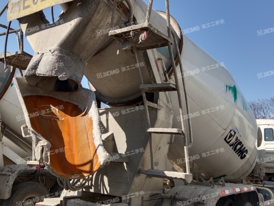 徐工G4804B攪拌車