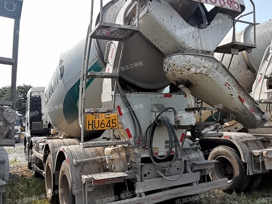 徐工G4802D搅拌车