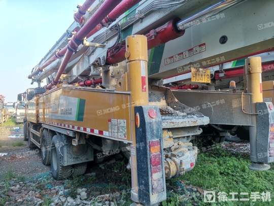 徐工HB58V泵車