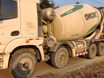 徐工G4805E搅拌车