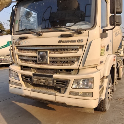 徐工G4805E搅拌车
