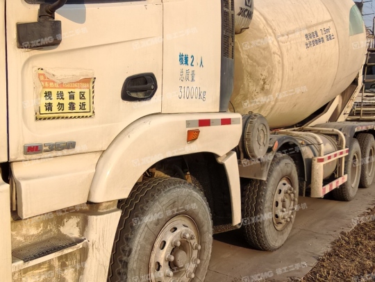 徐工G4805E搅拌车