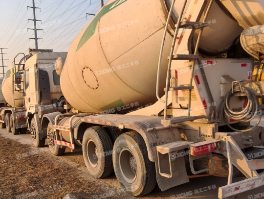 徐工G4805E攪拌車