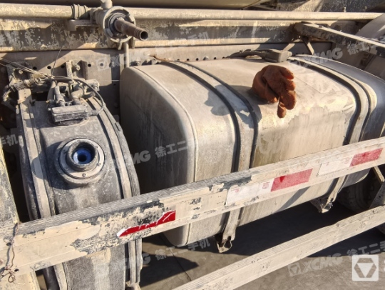 徐工G4805D攪拌車