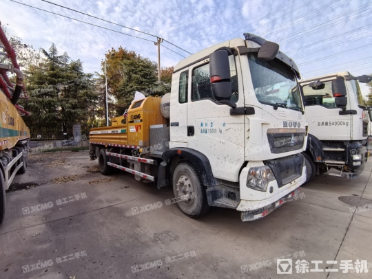 徐工HBC10018V混凝土車載泵