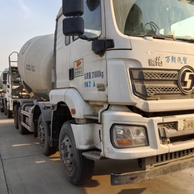 徐工G4805E搅拌车