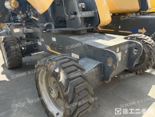 徐工GTBZ22S直臂式高空作业平台