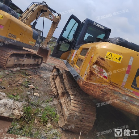 徐工XE270DK履带式挖掘机