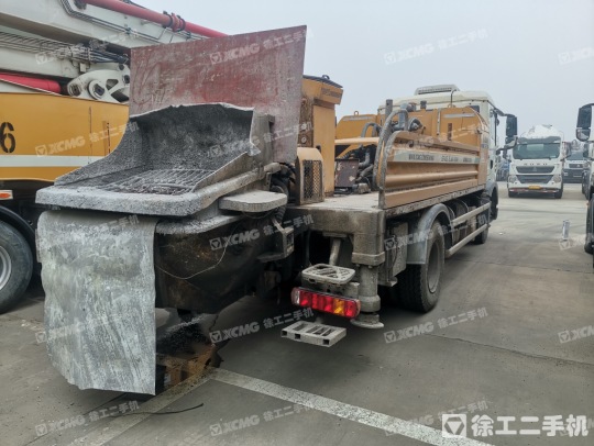 徐工HBC10020K混凝土車載泵