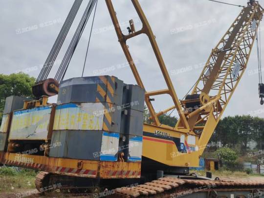 徐工XGC130-I履带式起重机