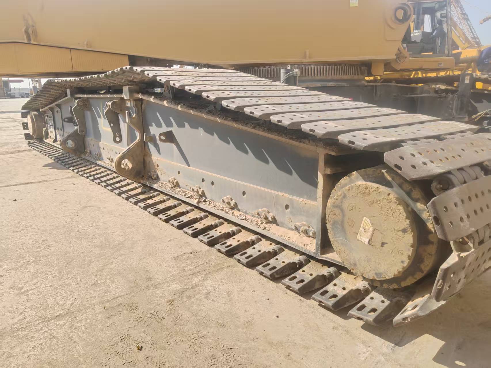 徐工XGC11000履带式起重机