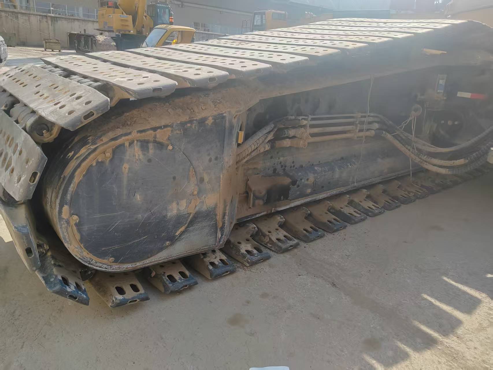 徐工XGC11000履带式起重机