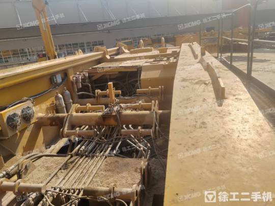 徐工XGC11000履带式起重机