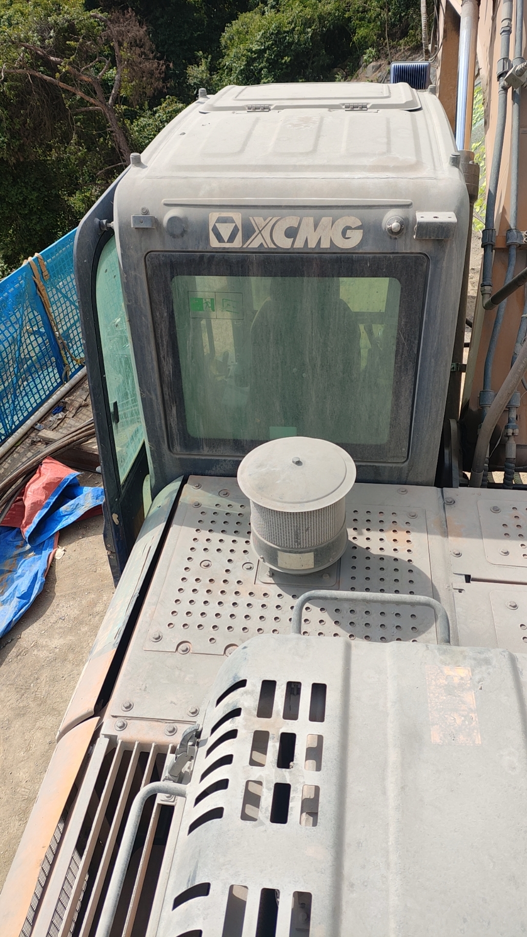 徐工XE215DA履带式挖掘机